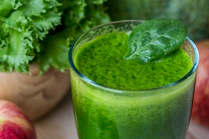 Green Detox Drink in Glass