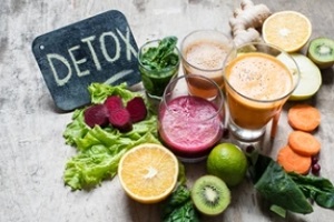 detox with fruits