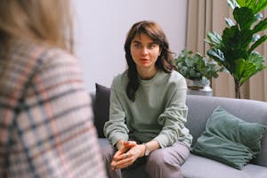 DC IOP therapist talking to DC resident